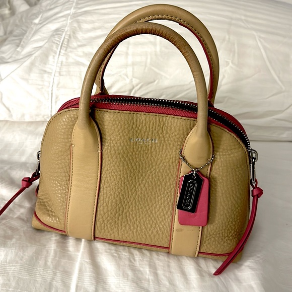 Coach Handbags - Coach Leather Handbag